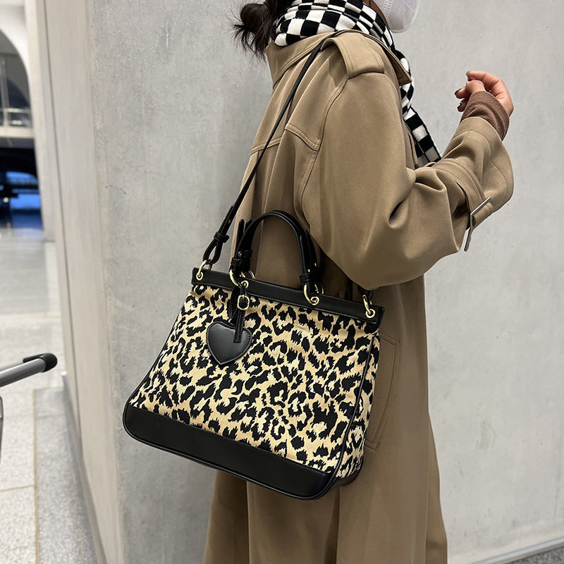Checkered Houndstooth Leopard Print Personalized Daily Commuter Women's Bag